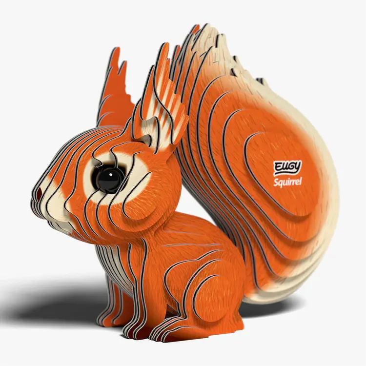 083_Squirrel-2_2025.08.webp