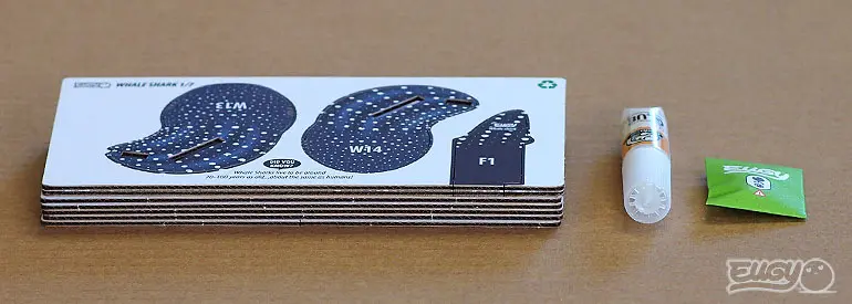 49_shark_whale_2_jpg_jpg.webp