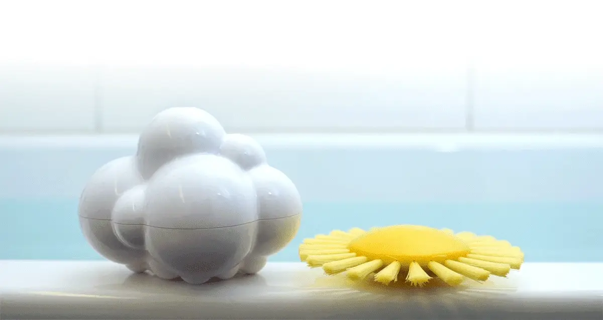 plui-cloud-sun-sensory-brush-bath-toys (1).gif