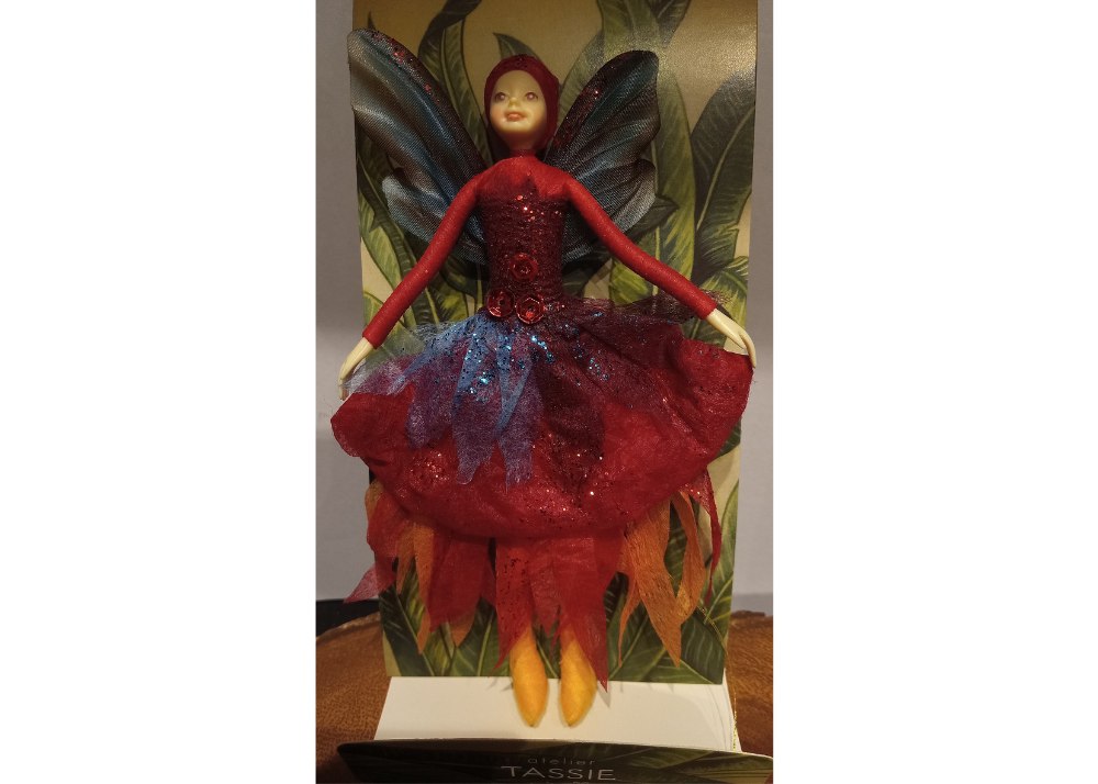 Nyla, Glitter Fairy Red